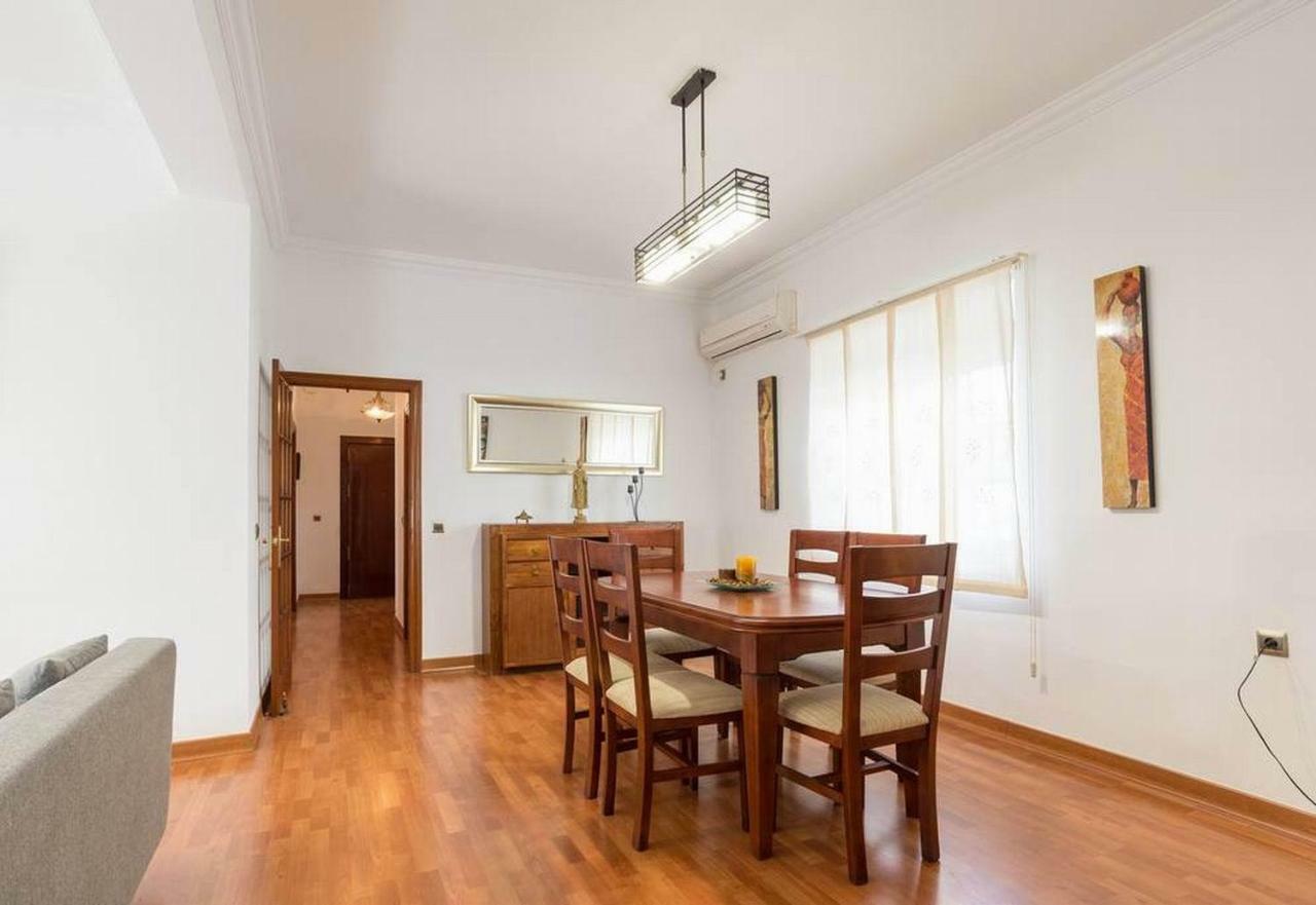 Apartamento Milagros 110 M2 Malaga Luaran gambar